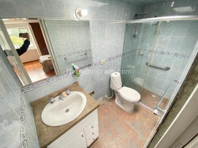 Casa de 5 alcobas en venta en Barrios Unidos Polo Club, Bogotá, 360 m² · foto 16 de 20