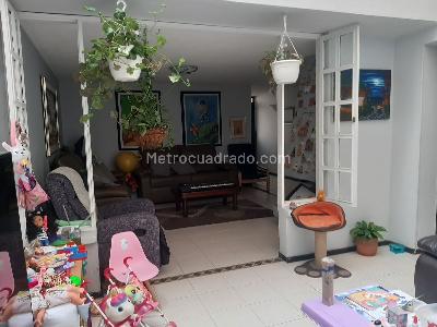 Casa de 3 alcobas en venta en Suba Batan, Bogotá, 153 m² · foto 8 de 16