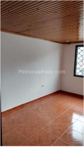 Casa de 5 alcobas en venta en Carvajal, Bogotá, 210 m² · foto 3 de 8