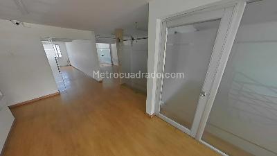 Casa de 5 alcobas en venta en Polo Club, Bogotá, 317 m² · foto 15 de 20
