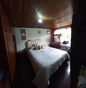 Casa de 5 alcobas en venta en Ciudad Kennedy Central, Bogotá, 240 m² · foto 4 de 20
