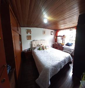Casa de 5 alcobas en venta en Ciudad Kennedy Central, Bogotá, 240 m² · foto 5 de 20