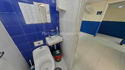 Casa de 5 alcobas en venta en Chapinero Lago Gaitan, Bogotá, 630 m² · foto 4 de 20