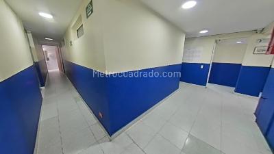 Casa de 5 alcobas en venta en Chapinero Lago Gaitan, Bogotá, 630 m² · foto 12 de 20