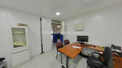 Casa de 5 alcobas en venta en Chapinero Lago Gaitan, Bogotá, 630 m² · foto 16 de 20