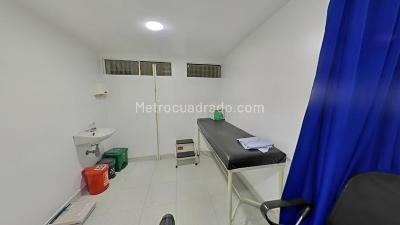 Casa de 5 alcobas en venta en Chapinero Lago Gaitan, Bogotá, 630 m² · foto 17 de 20
