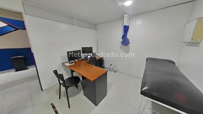 Casa de 5 alcobas en venta en Chapinero Lago Gaitan, Bogotá, 630 m² · foto 18 de 20