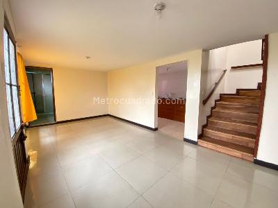Casa en venta en Centro, Cajicá · foto 2 de 14