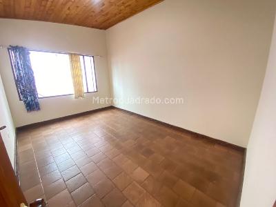 Casa en venta en Centro, Cajicá · foto 7 de 14