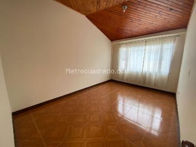 Casa en venta en Centro, Cajicá · foto 8 de 14
