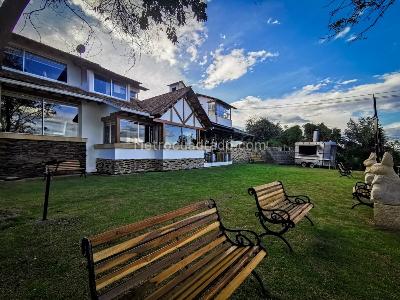 Casa de 5 alcobas en arriendo en Suba Conejera, Bogotá, 700 m² · foto 2 de 8