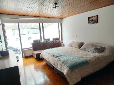Casa de 5 alcobas en venta en Usaquen Santa Bibiana, Bogotá, 612 m² · foto 18 de 20