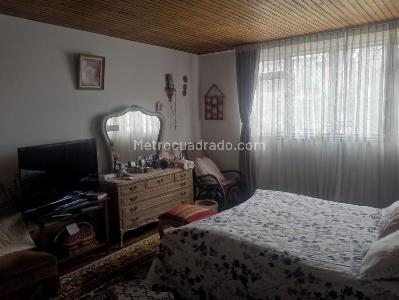 Casa de 4 alcobas en venta en San Felipe, Bogotá, 214 m² · foto 17 de 20
