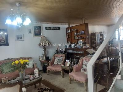 Casa de 4 alcobas en venta en San Felipe, Bogotá, 214 m² · foto 7 de 20