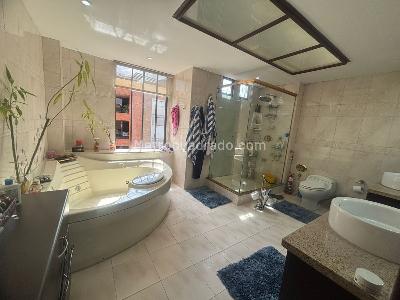 Apartamento en venta en Santa Barbara Central, Bogotá · foto 18 de 20
