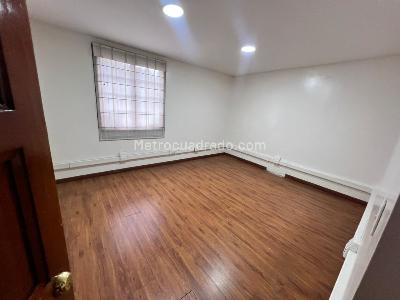 Casa de 5 alcobas en arriendo en Teusaquillo Palermo, Bogotá, 430 m² · foto 8 de 20