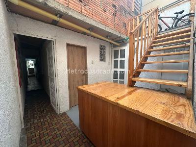 Casa en venta en Las Ferias, Bogotá · foto 4 de 17