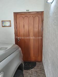 Casa de 4 alcobas en venta en Cerros De Niza, Bogotá, 350 m² · foto 8 de 19