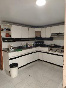 Casa de 5 alcobas en venta en El Guadual, Bogotá, 319 m² · foto 6 de 20
