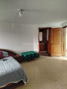 Casa de 5 alcobas en venta en El Guadual, Bogotá, 319 m² · foto 11 de 20