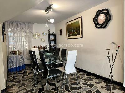 Casa en venta en Bellavista Occidental, Bogotá · foto 8 de 20