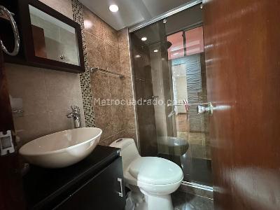 Apartamento de 1 alcoba en arriendo en Hayuelos Reservado, Bogotá, 55 m² · foto 10 de 20