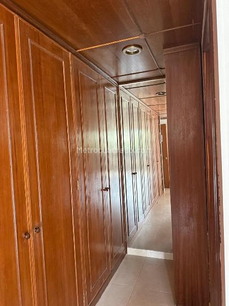 Apartamento en Arriendo, Santa Barbara Central, Bogotá D.C. - Więcej