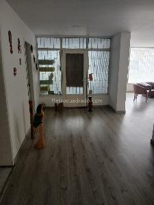 Casa de 5 alcobas en arriendo en Engativa Normandia, Bogotá, 238 m² · foto 7 de 11