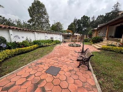 Casa en venta en Niza, Bogotá · foto 4 de 20