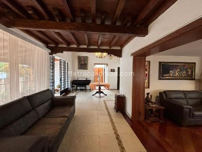 Casa en venta en Niza, Bogotá · foto 7 de 20