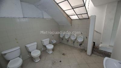 Casa de 5 alcobas en venta en Engativa Villa Luz, Bogotá, 600 m² · foto 5 de 15