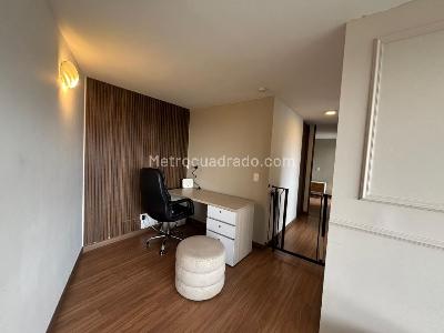 Apartamento de 3 alcobas en venta en Usaquen Santa Teresa, Bogotá, 76 m² · foto 9 de 20