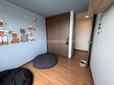 Apartamento de 3 alcobas en venta en Usaquen Santa Teresa, Bogotá, 76 m² · foto 12 de 20