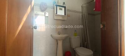 Casa de 5 alcobas en venta en Villa Claver I Y Ii, Bogotá, 86 m² · foto 16 de 19