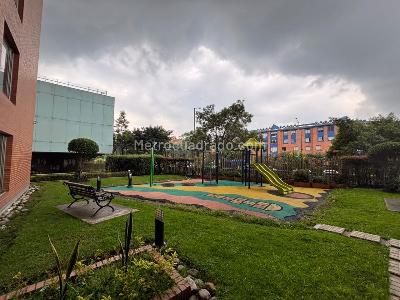 Apartamento de 4 alcobas en venta en El Salitre, Bogotá, 150 m² · foto 8 de 20