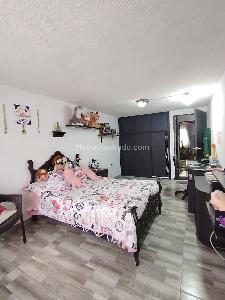 Casa de 5 alcobas en venta en Ciudad Kennedy, Bogotá, 240 m² · foto 9 de 20