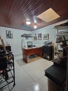 Casa de 5 alcobas en venta en Ciudad Kennedy, Bogotá, 240 m² · foto 11 de 20
