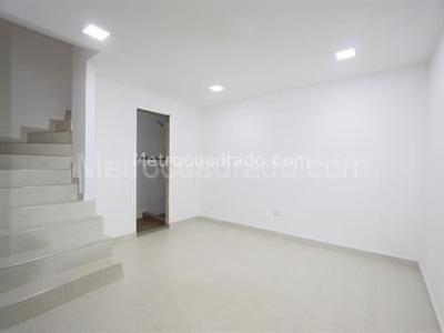Casa en venta en San Bernardino, Bogotá · foto 5 de 15