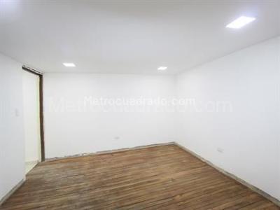 Casa en venta en San Bernardino, Bogotá · foto 10 de 15