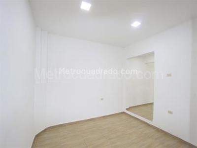 Casa en venta en San Bernardino, Bogotá · foto 11 de 15