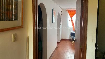 Casa de 5 alcobas en venta en Suba Prado Veraniego, Bogotá, 320 m² · foto 4 de 10