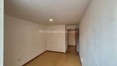 Apartamento de 2 alcobas en arriendo en Usaquen Cedritos, Bogotá, 74 m² · foto 9 de 20