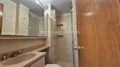 Apartamento de 2 alcobas en arriendo en Usaquen Cedritos, Bogotá, 74 m² · foto 19 de 20