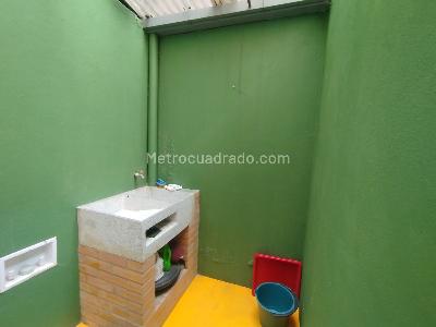 Apartamento de 1 alcoba en arriendo en Suba Colina Campestre I Y Ii Etapa, Bogotá, 40 m² · foto 11 de 15