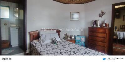 Casa de 5 alcobas en venta en Fontibon Modelia, Bogotá, 24 m² · foto 11 de 20