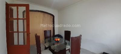 Apartamento de 3 alcobas en venta en Martires Santa Fe, Bogotá, 83 m² · foto 3 de 20