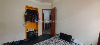 Apartamento de 3 alcobas en venta en Martires Santa Fe, Bogotá, 83 m² · foto 4 de 20