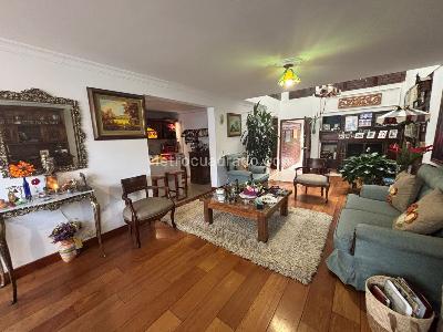 Casa en venta en San Jose De Bavaria, Bogotá · foto 23 de 24