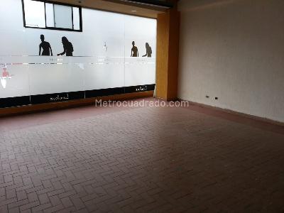 Casa de 5 alcobas en venta en Puente Aranda Ciudad Kennedy, Bogotá, 280 m² · foto 10 de 17