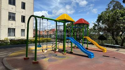 Apartamento de 3 alcobas en venta en Gran Granada, Bogotá, 83 m² · foto 3 de 19